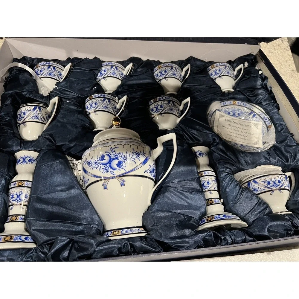 Sorel Fine Porcelain China Tea Set Blue And White Gold Accent Christmas Gift
